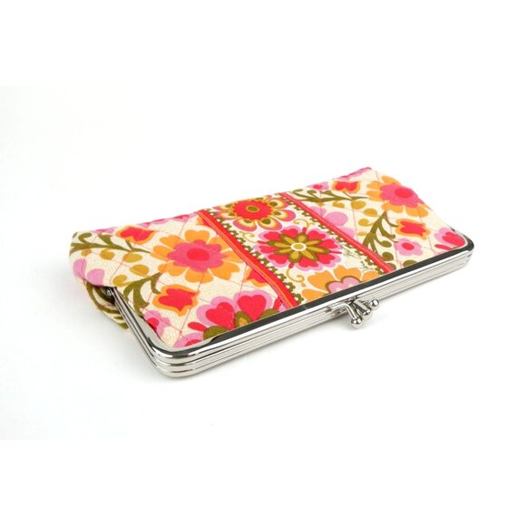 Vera Bradley Folkloric Kisslock Clutch Wallet - Picture 5 of 14